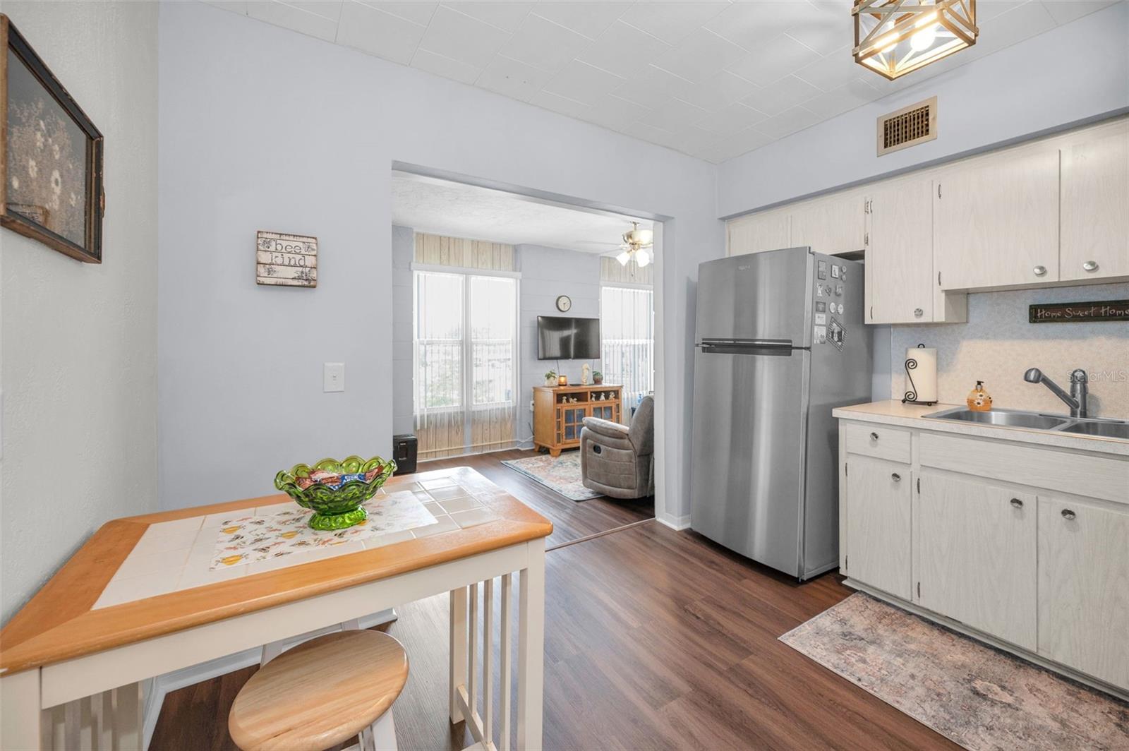 Image 14 of 55 For 4300 58th Street N 2013