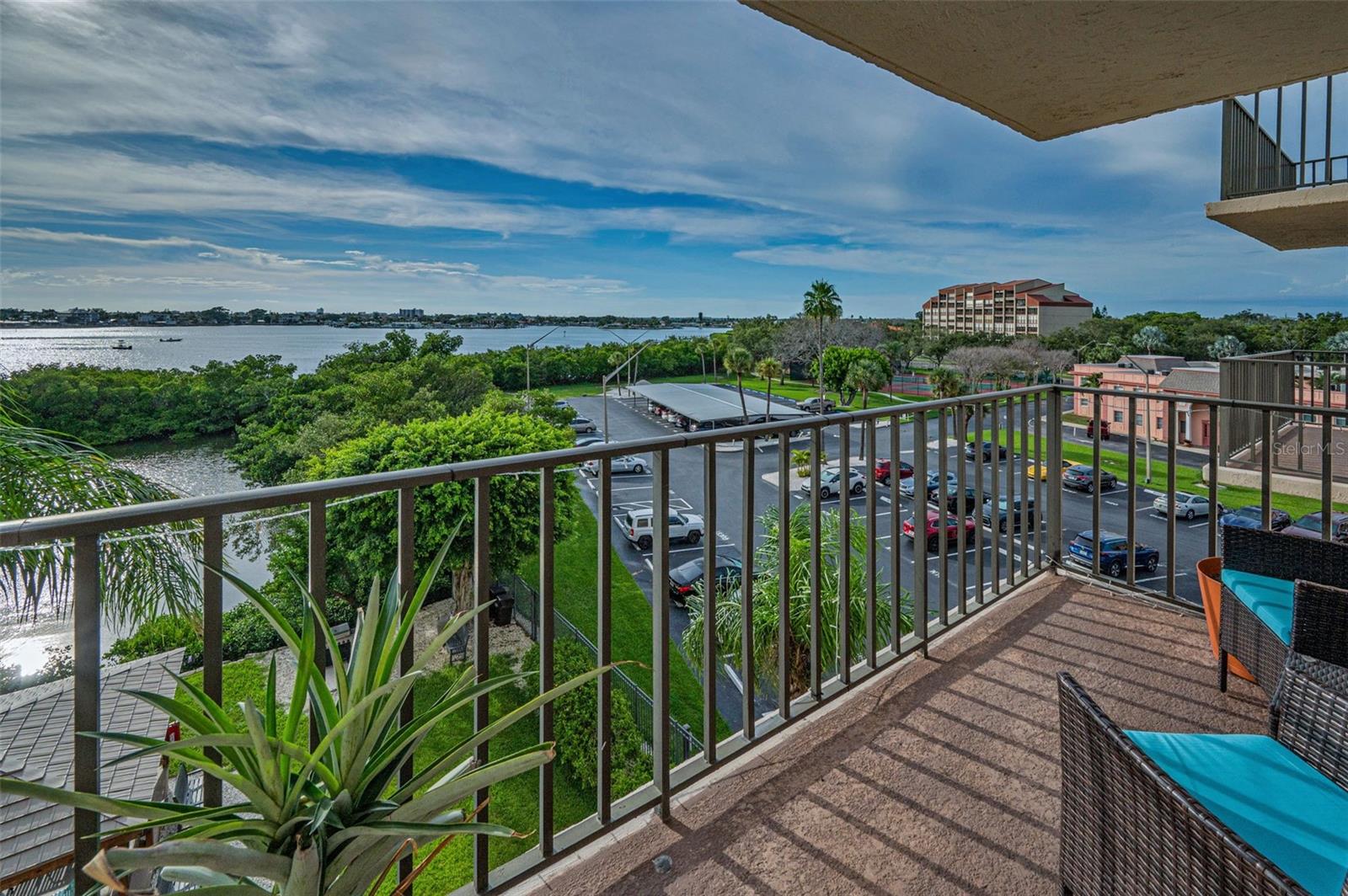 Image 12 of 53 For 7050 Sunset Drive S 415
