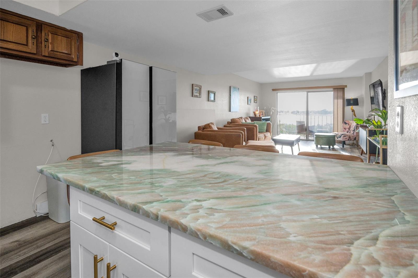 Image 21 of 53 For 7050 Sunset Drive S 415