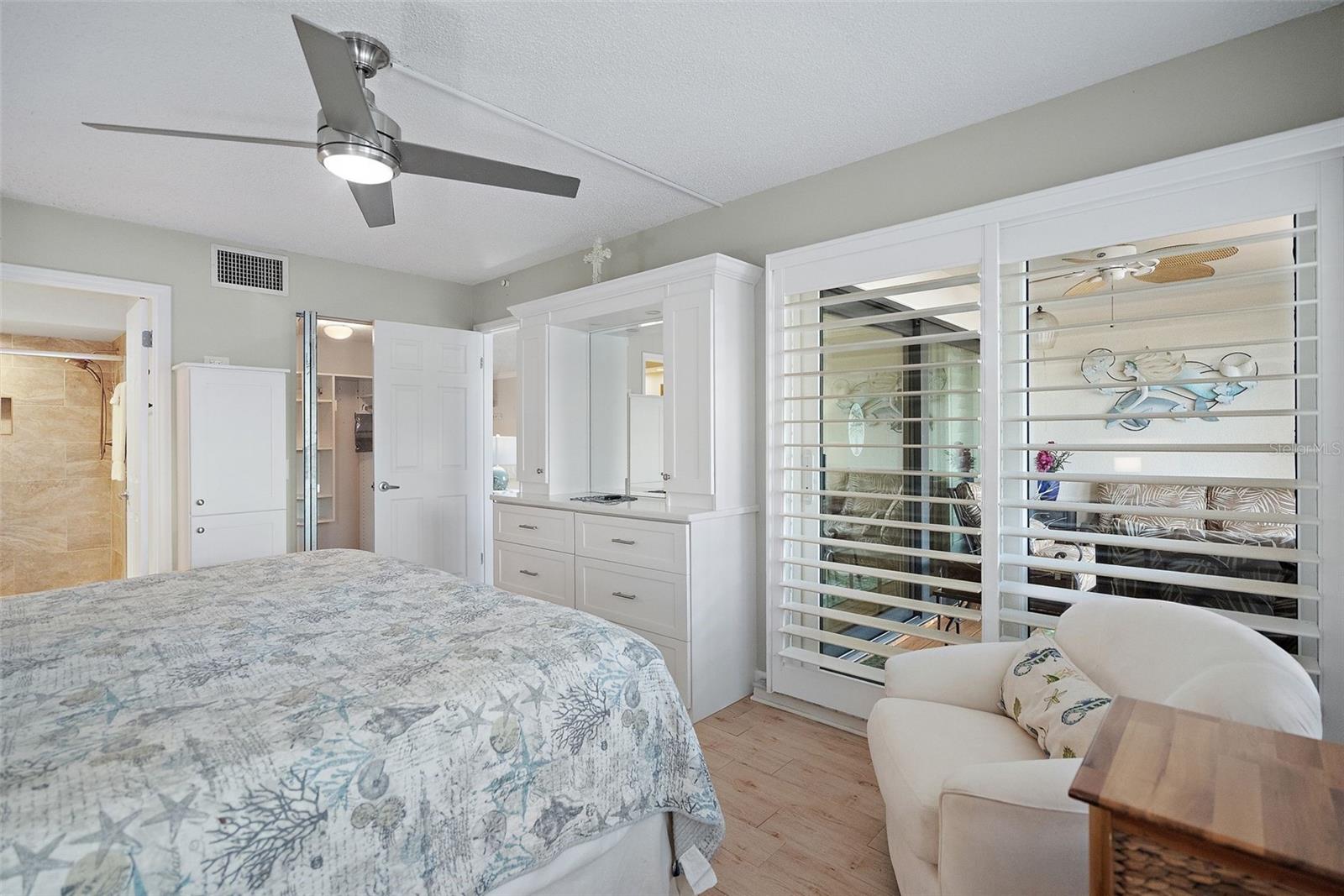 Image 12 of 34 For 6294 Bahia Del Mar Circle 103