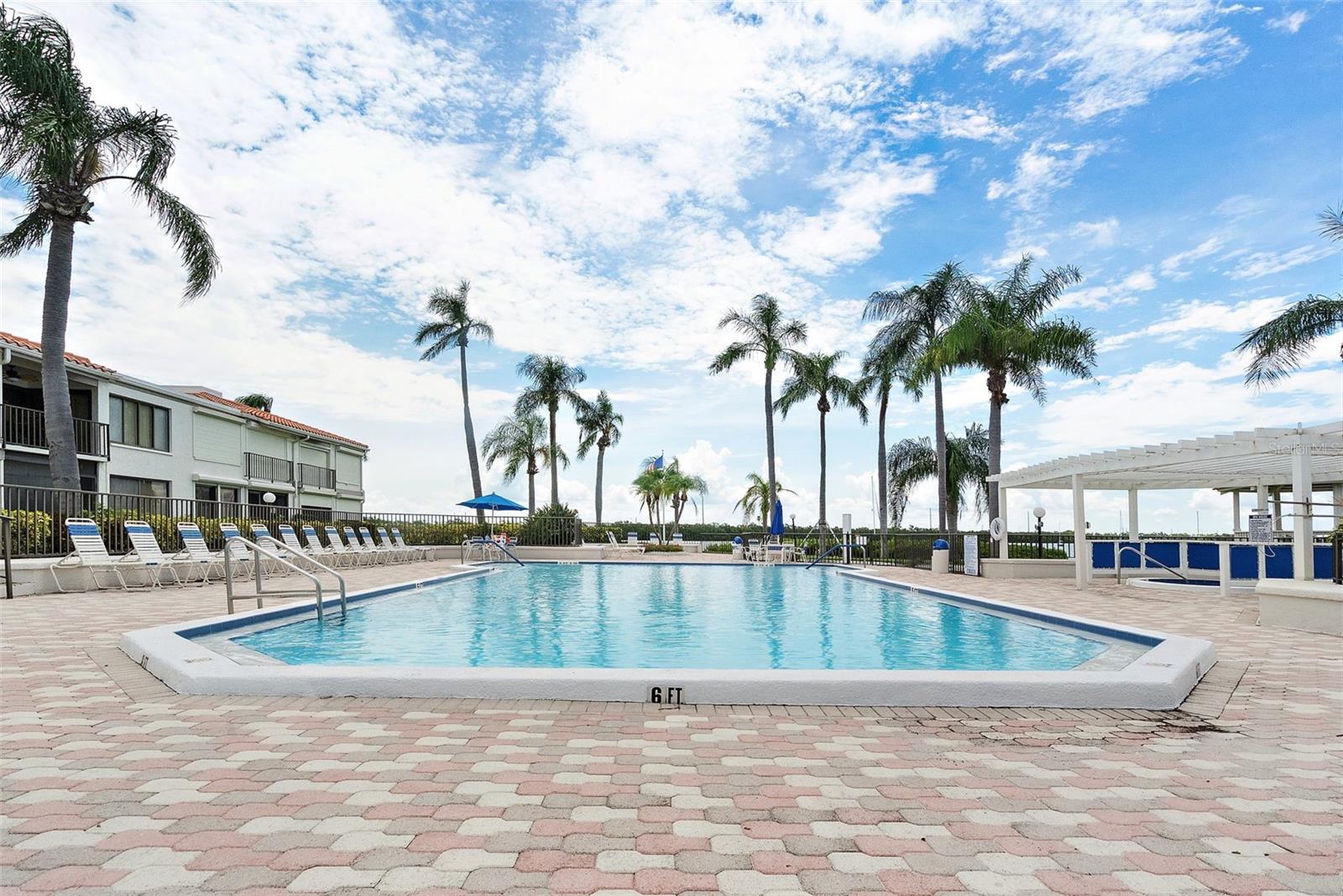 Image 27 of 34 For 6294 Bahia Del Mar Circle 103