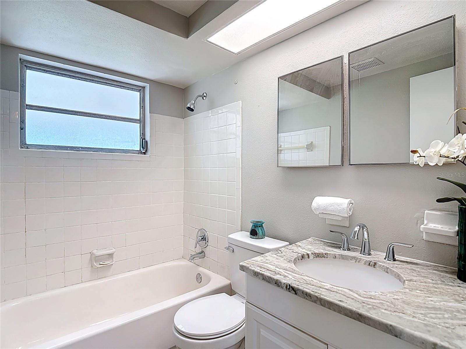 Listing photo id 23 for 3426 Pinon Dr