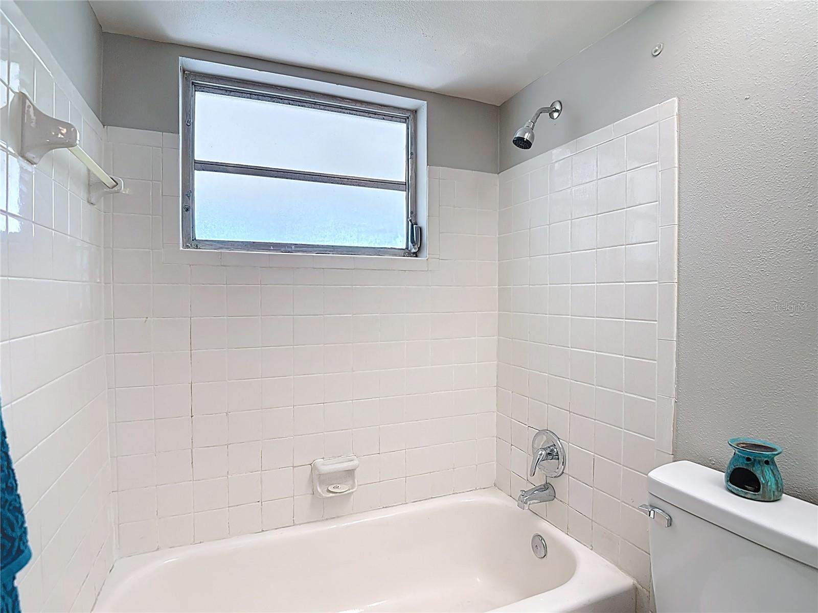 Listing photo id 24 for 3426 Pinon Dr