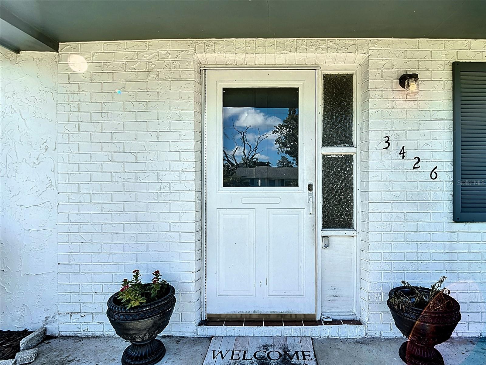 Listing photo id 2 for 3426 Pinon Dr