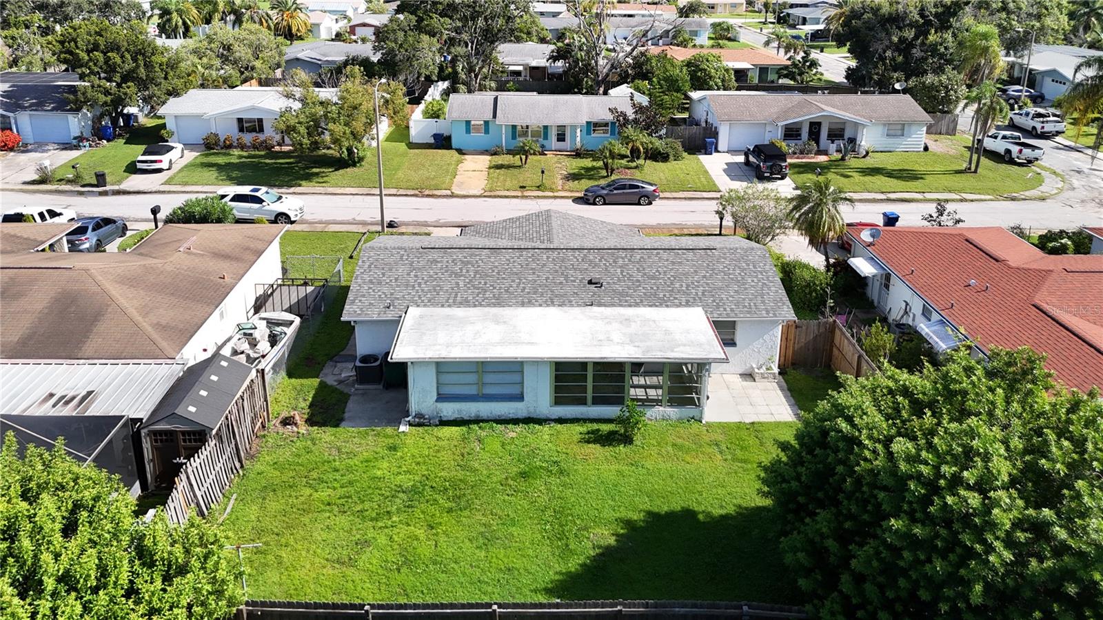 Listing photo id 42 for 3426 Pinon Dr