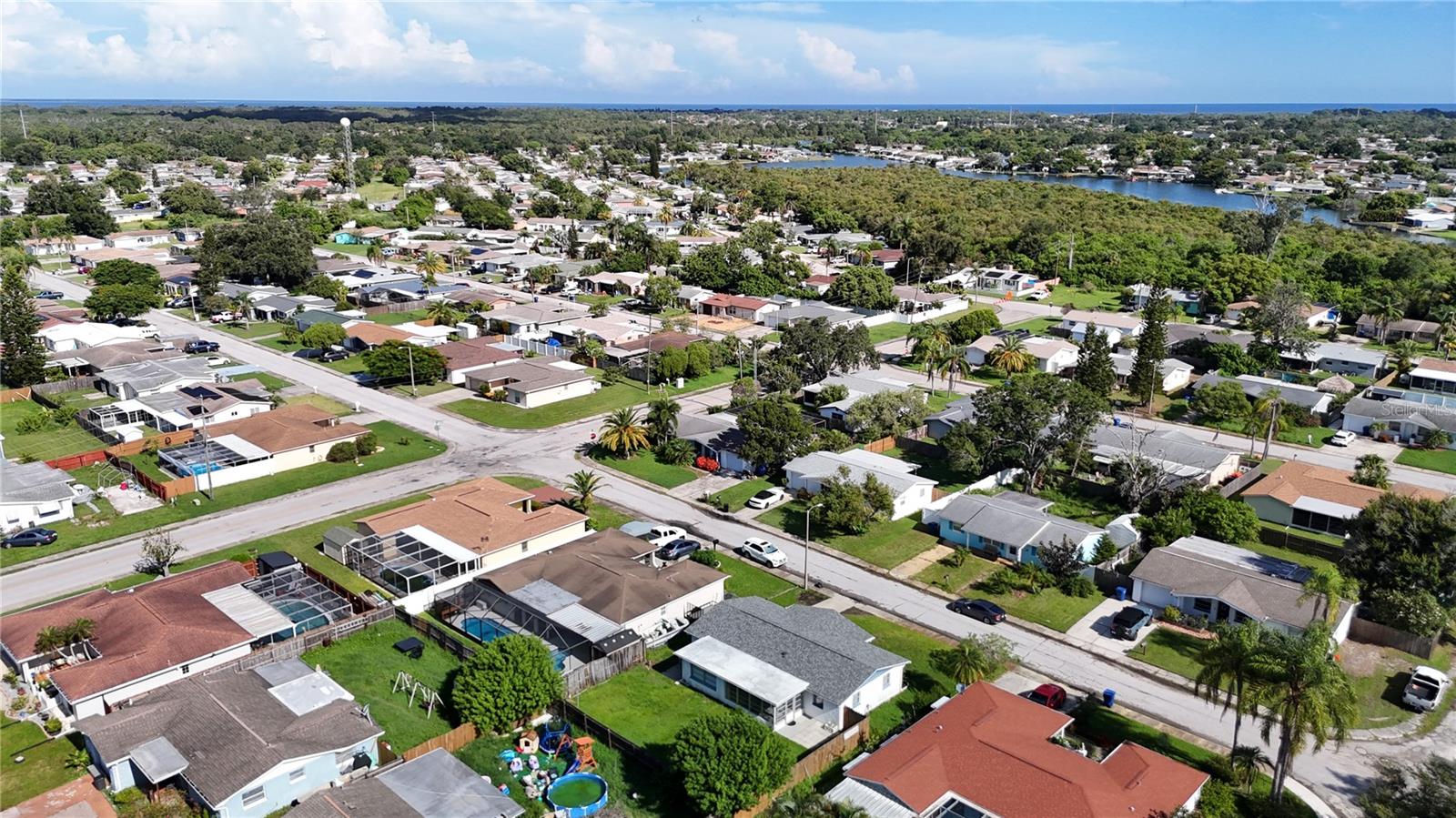 Listing photo id 49 for 3426 Pinon Dr