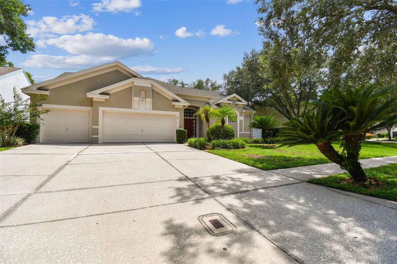 Details for 4933 Ebensburg Drive, TAMPA, FL 33647