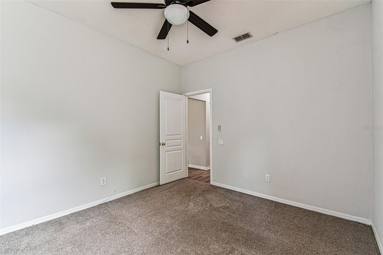 Image 40 of 73 For 4933 Ebensburg Drive