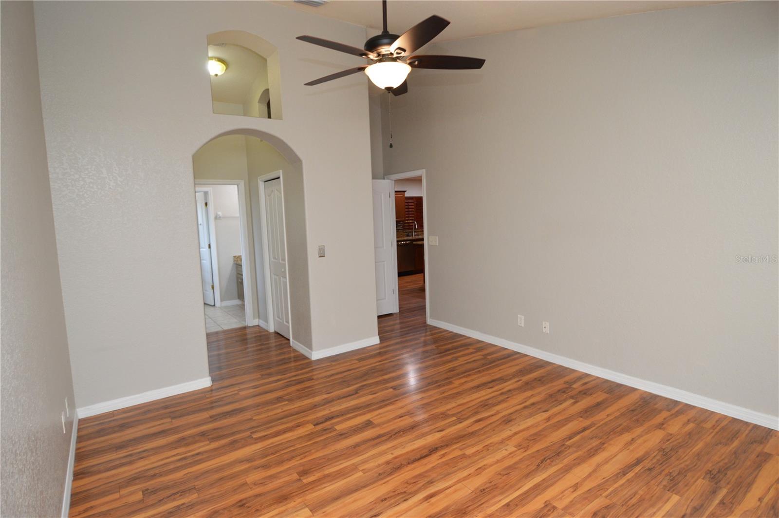 Image 38 of 79 For 10248 107th Avenue N