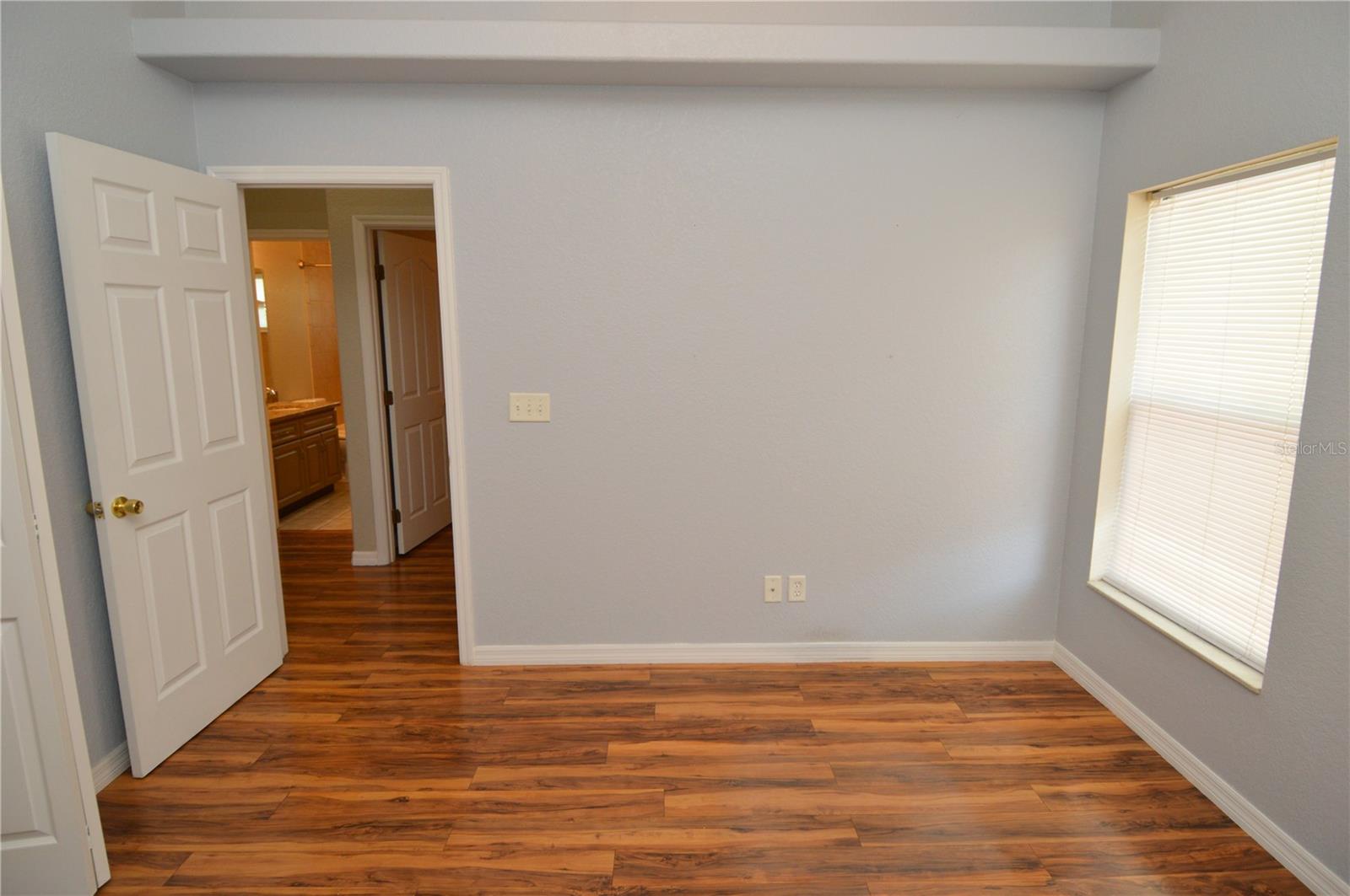 Image 49 of 79 For 10248 107th Avenue N