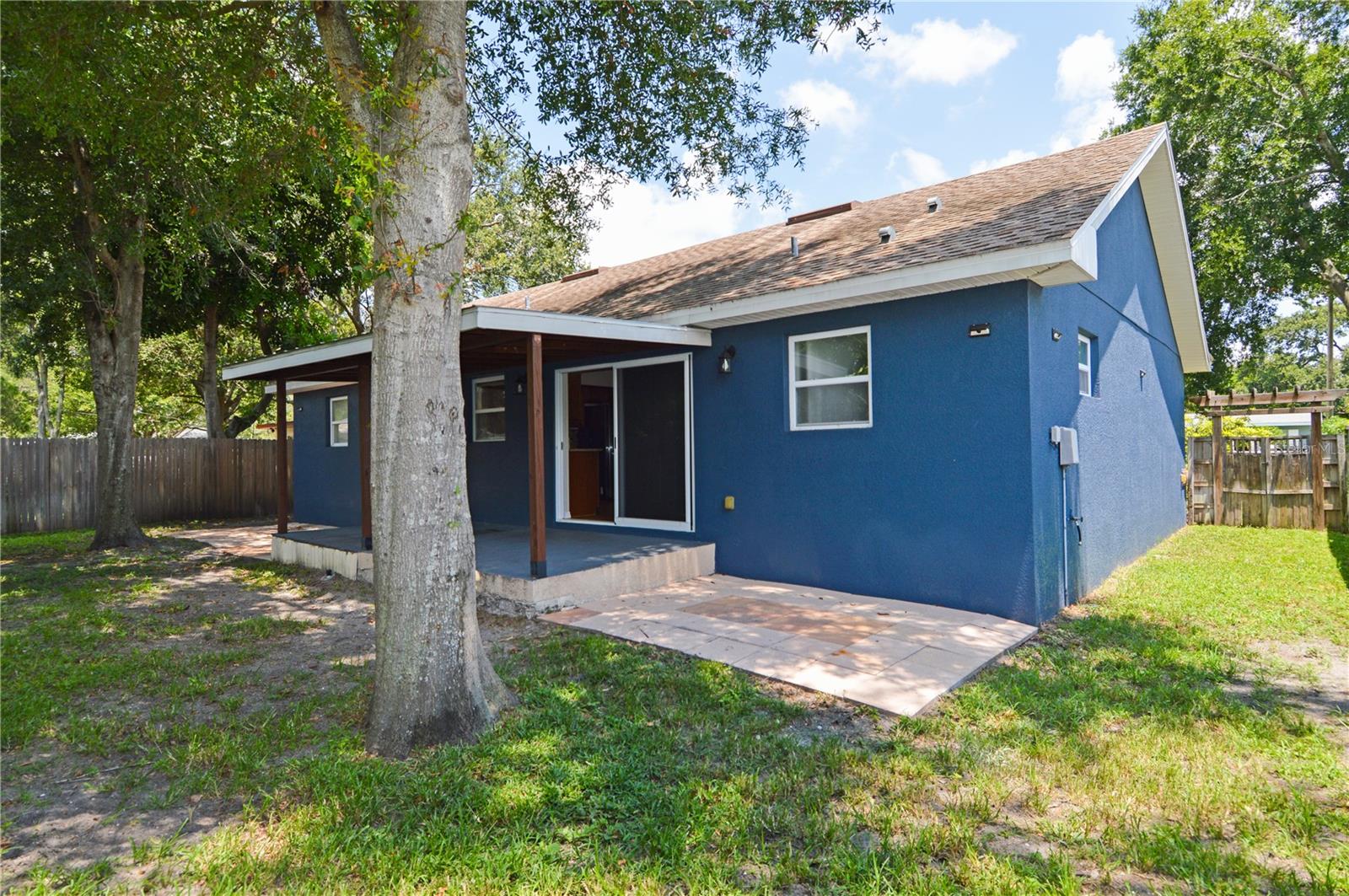 Image 72 of 79 For 10248 107th Avenue N