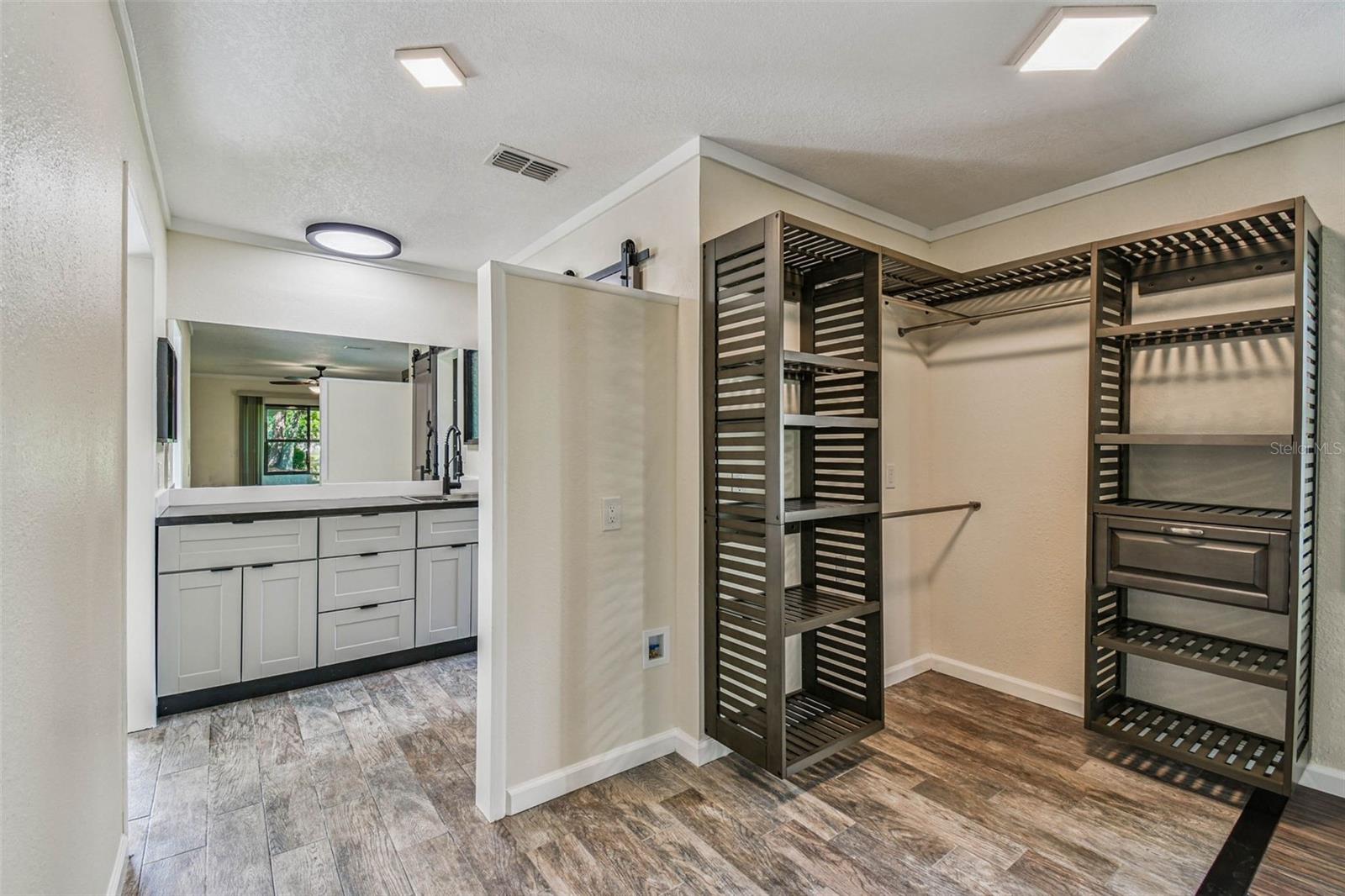 Image 23 of 80 For 5319 Saddlebrook Way