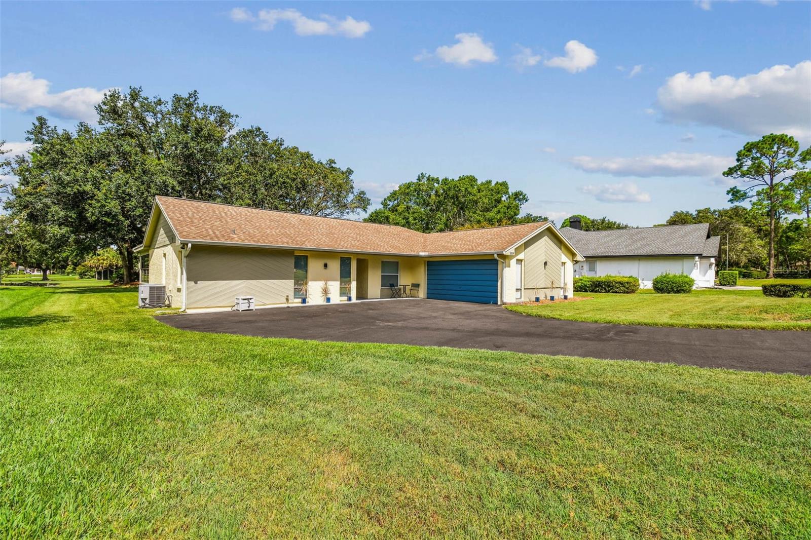 Image 3 of 80 For 5319 Saddlebrook Way