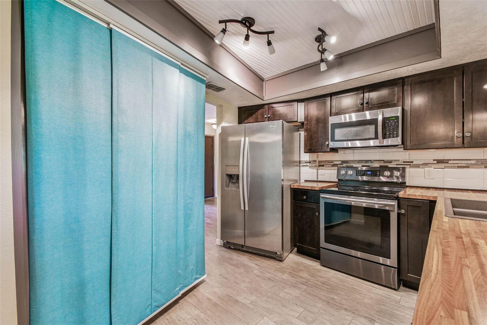 Image 35 of 80 For 5319 Saddlebrook Way