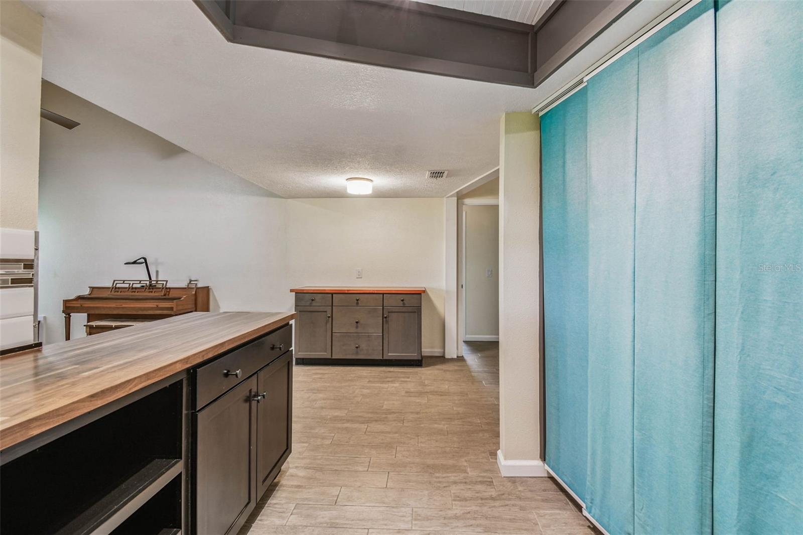 Image 37 of 80 For 5319 Saddlebrook Way