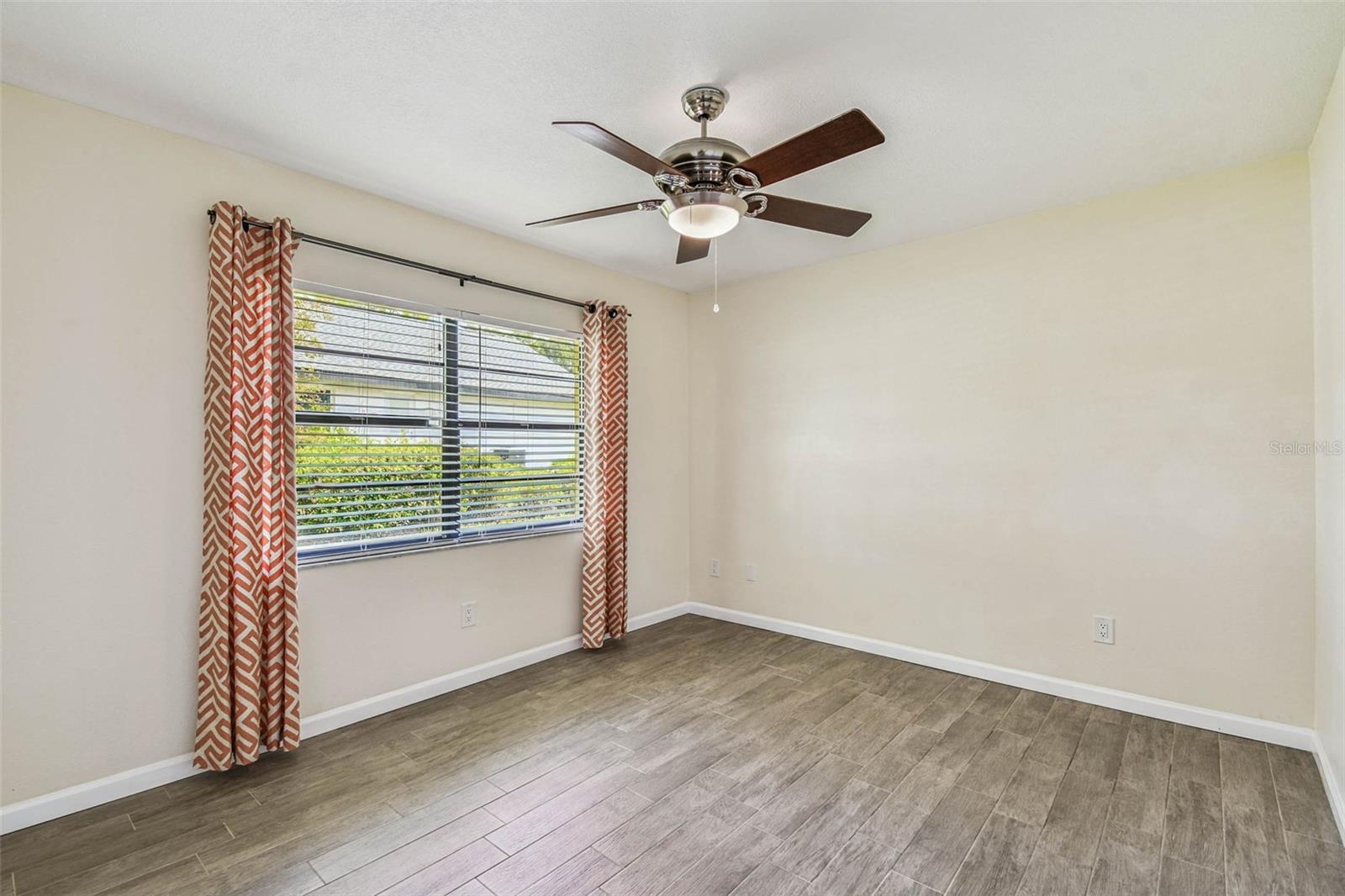 Image 45 of 80 For 5319 Saddlebrook Way