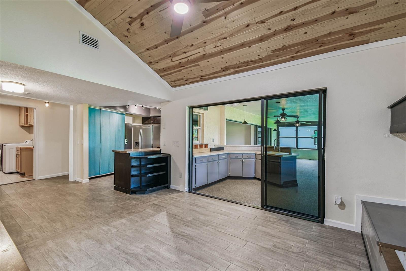 Image 55 of 80 For 5319 Saddlebrook Way