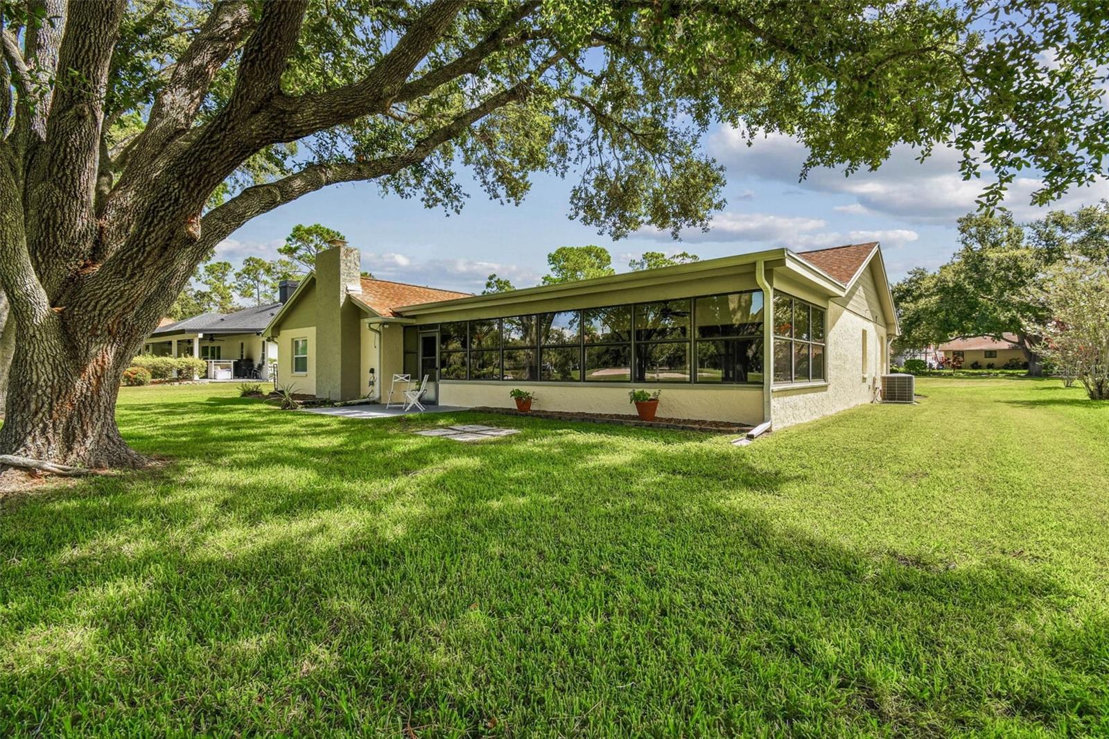 Image 68 of 80 For 5319 Saddlebrook Way