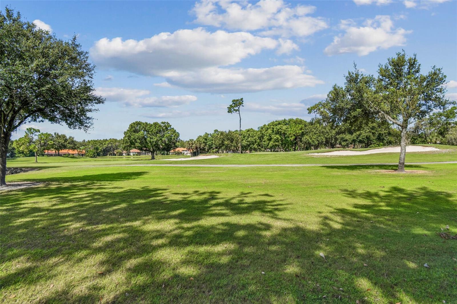 Image 69 of 80 For 5319 Saddlebrook Way