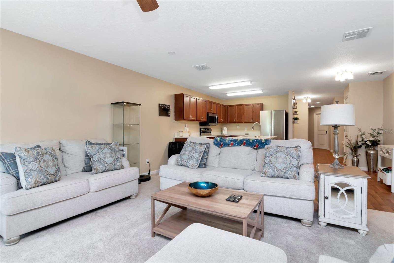 Image 12 of 61 For 5572 Maggiore Boulevard