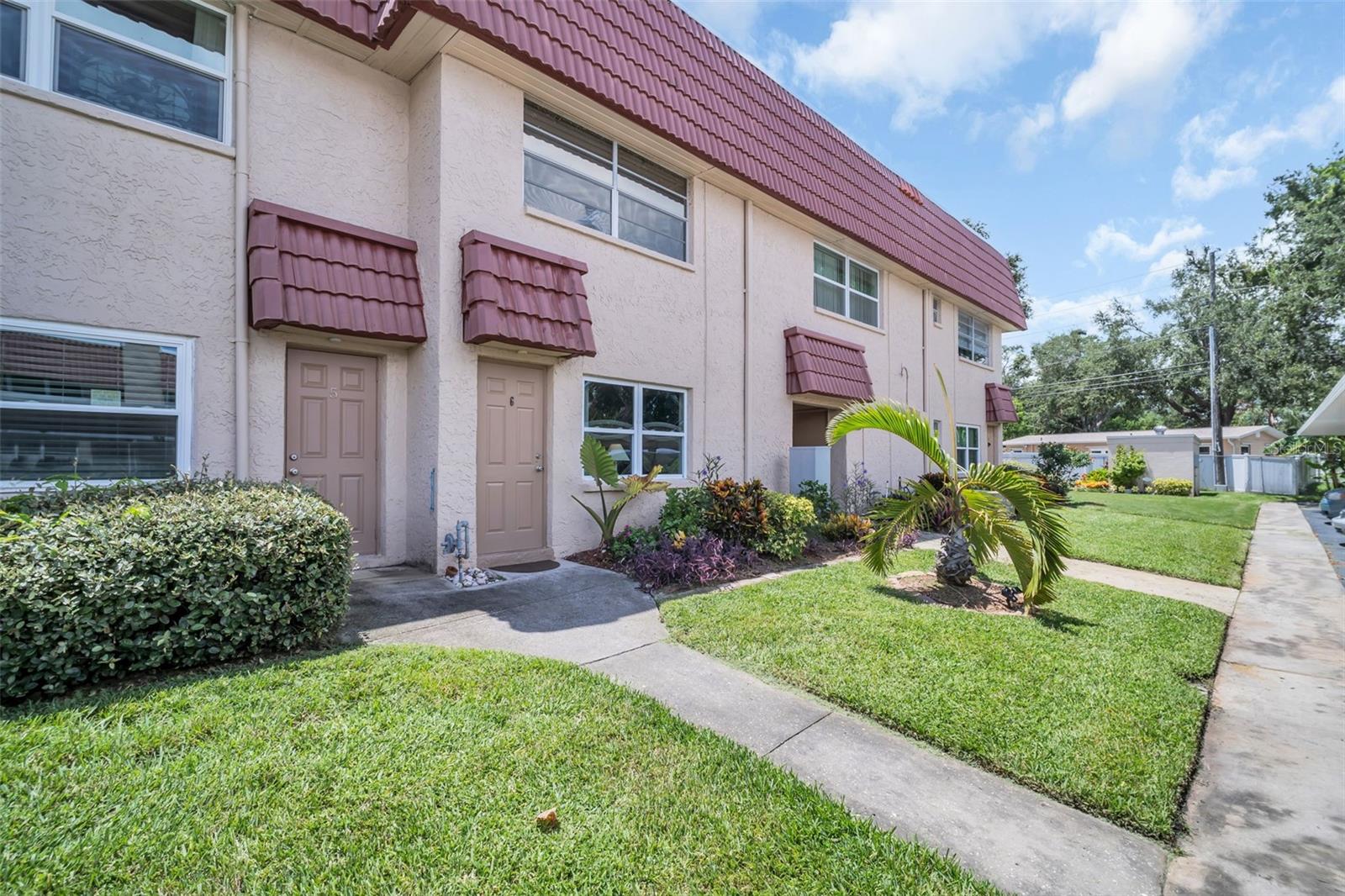 Details for 10036 63rd Avenue N 6, ST PETERSBURG, FL 33708