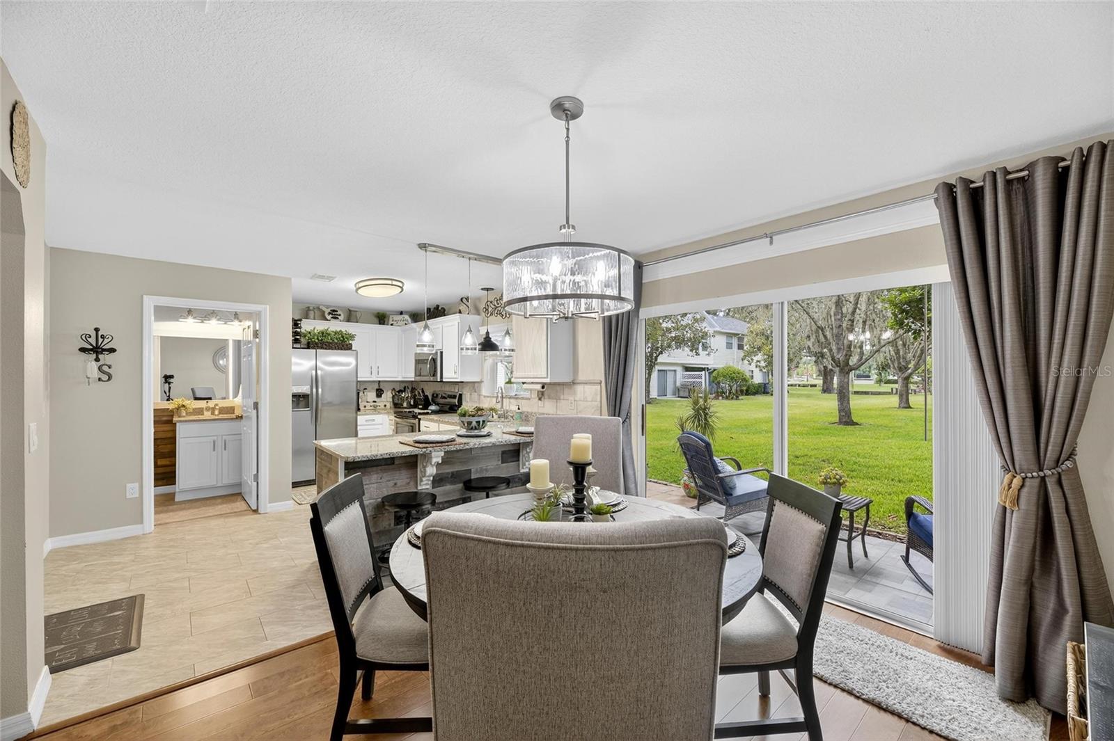 Image 12 of 53 For 3008 Amber Oak Drive