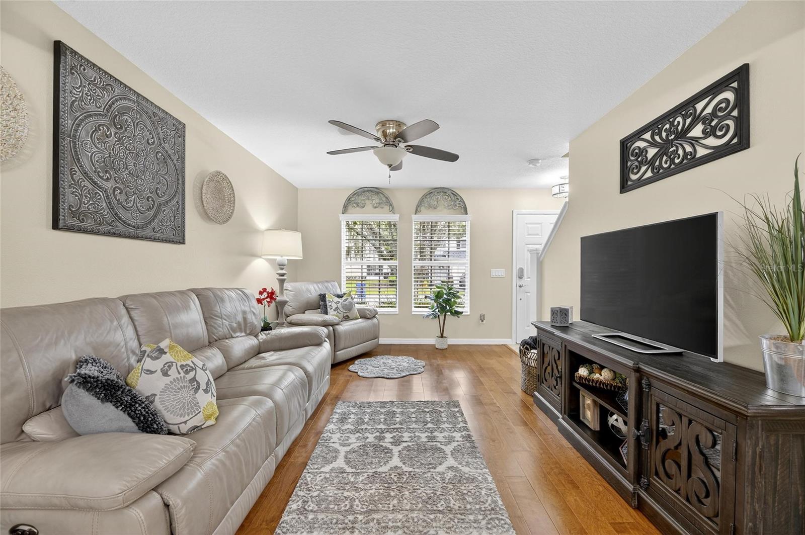 Image 9 of 53 For 3008 Amber Oak Drive