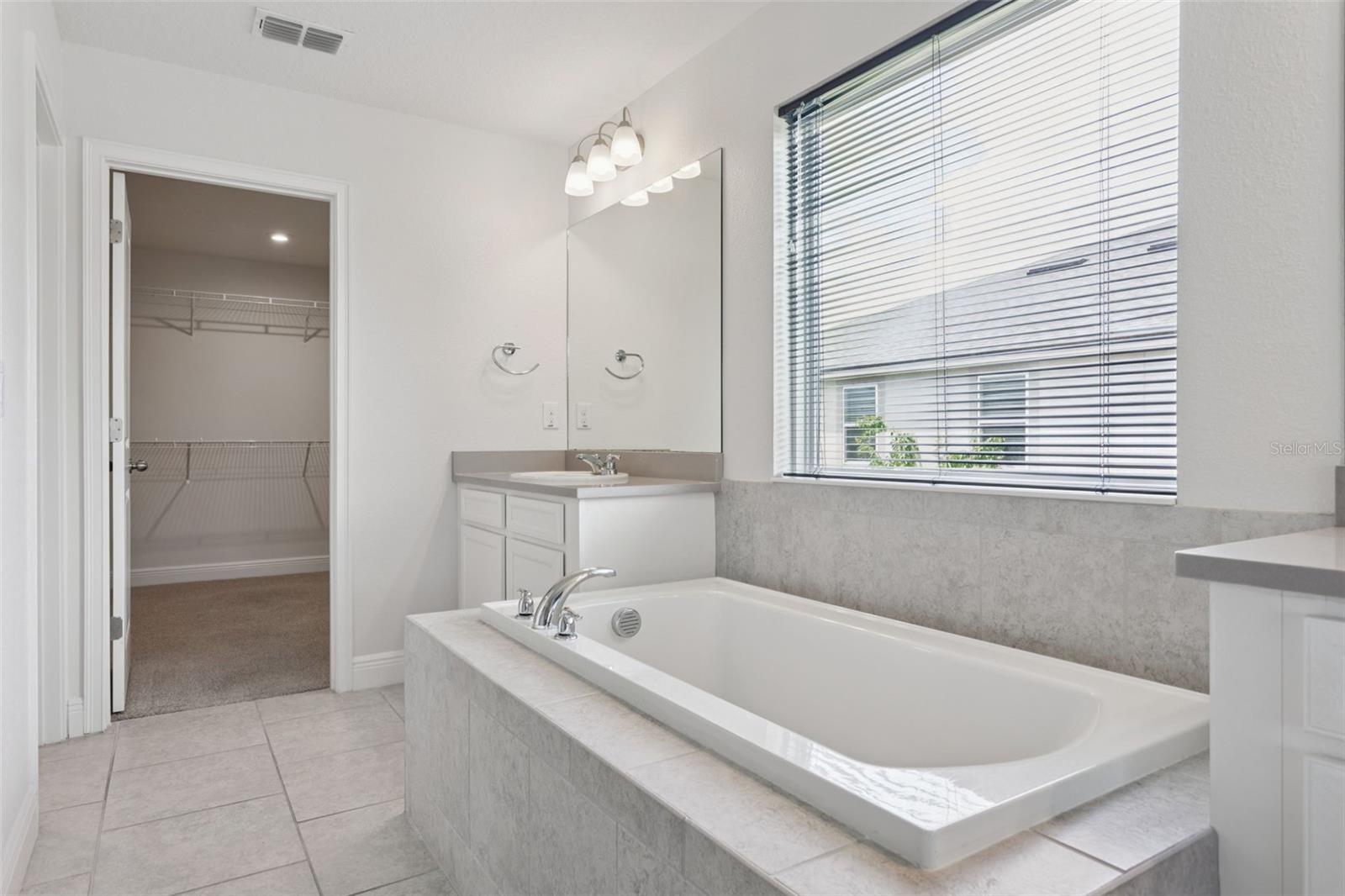 Image 21 of 25 For 5715 Grand Sonata Avenue