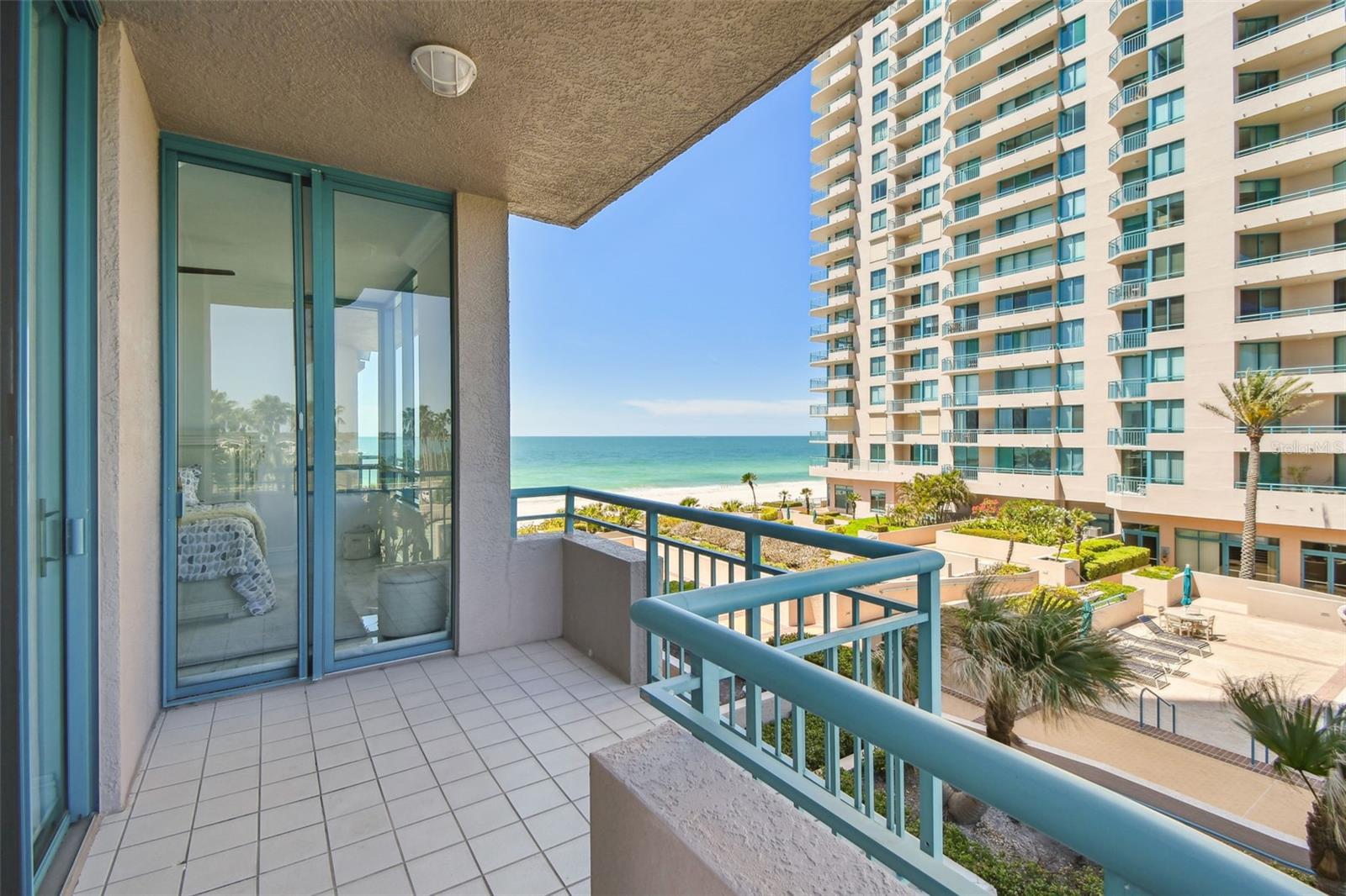 Image 34 of 76 For 1560 Gulf Boulevard 306