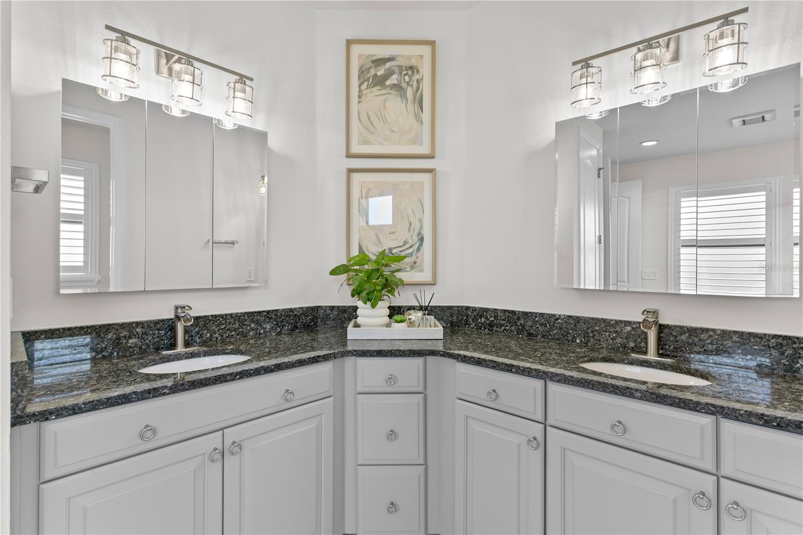 Image 46 of 51 For 7876 Marsh Pointe Drive