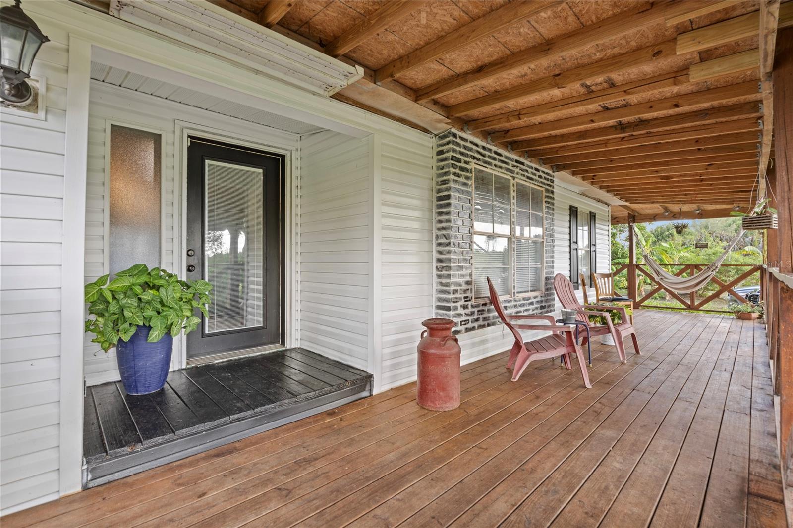 Image 7 of 45 For 7326 Loghouse Road