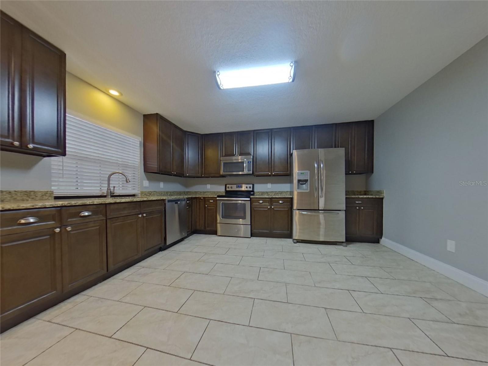 Image 5 of 23 For 702 Keeneland Pike