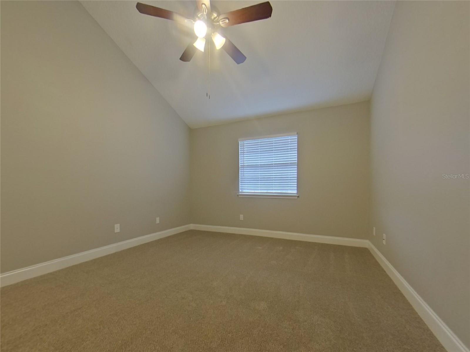 Image 9 of 23 For 702 Keeneland Pike