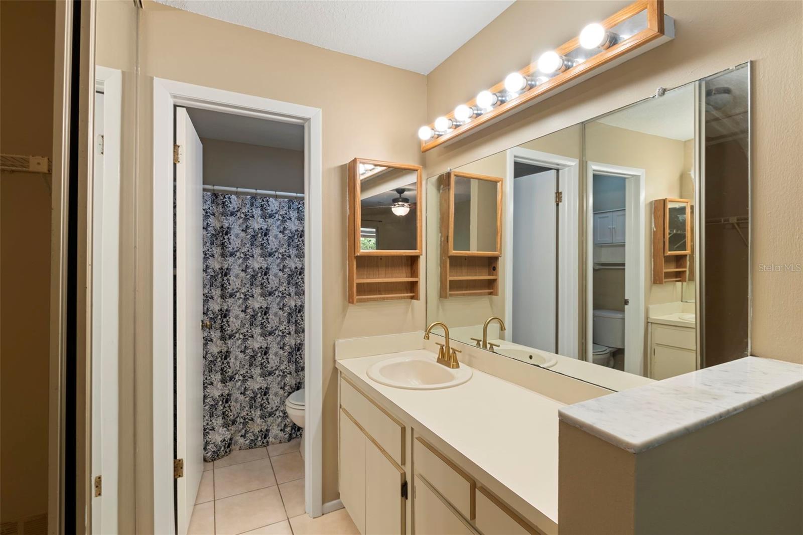 Image 11 of 34 For 3132 Beecher Dr E