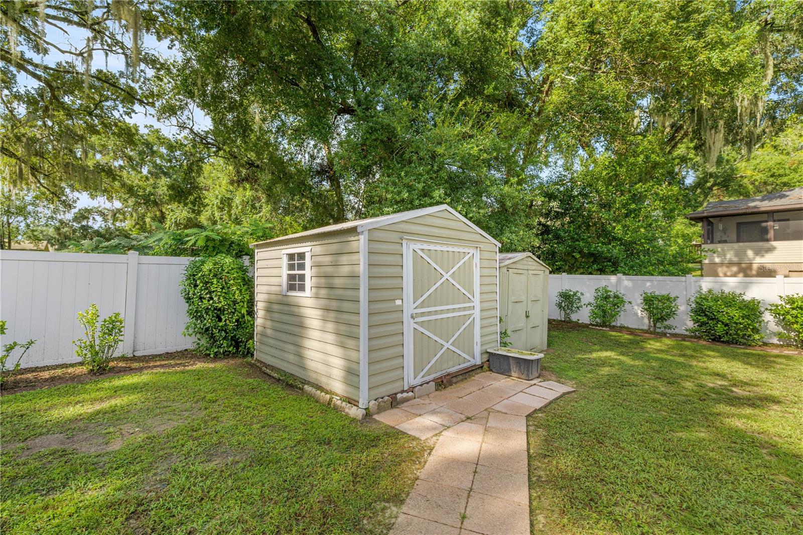 Image 22 of 34 For 11490 Seminole Road