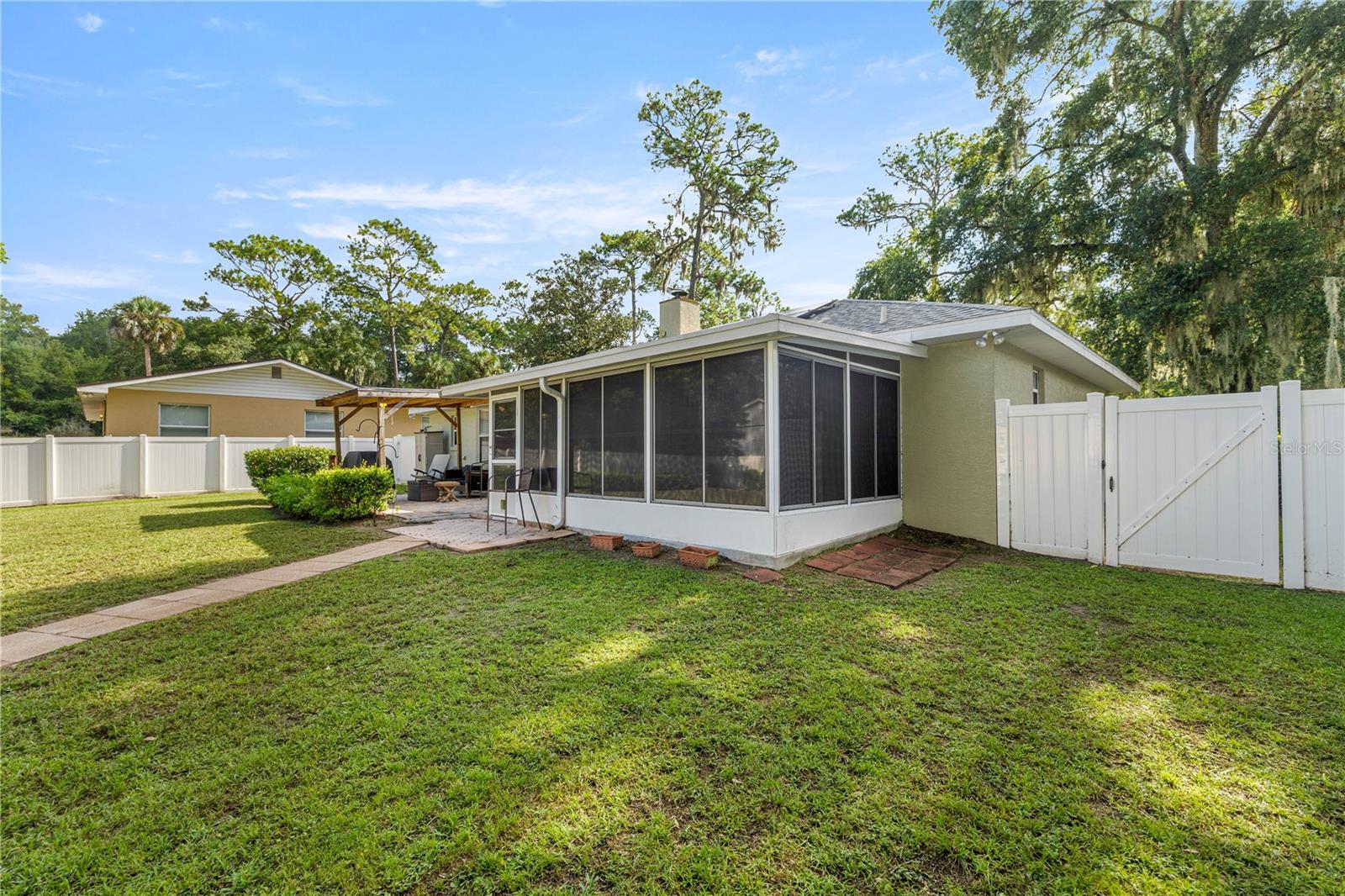 Image 25 of 34 For 11490 Seminole Road