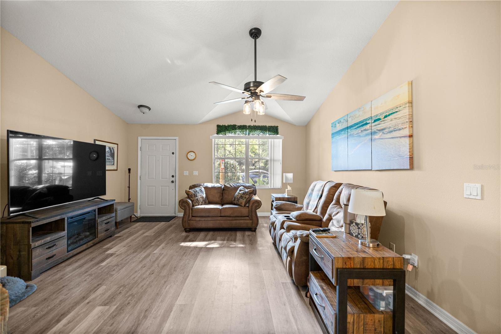 Image 6 of 34 For 11490 Seminole Road