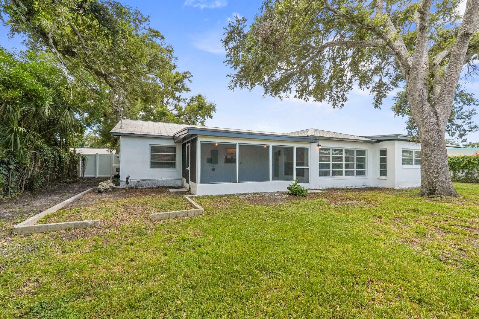 Image 31 of 35 For 2671 66th Way N