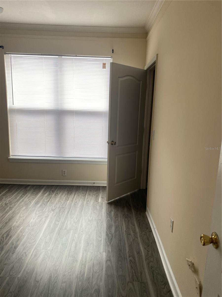 Image 15 of 21 For 10559 Villa View Circle 10559