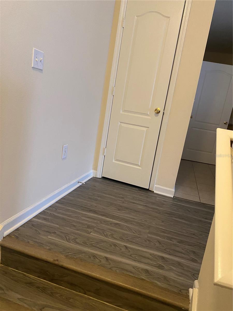 Image 2 of 21 For 10559 Villa View Circle 10559