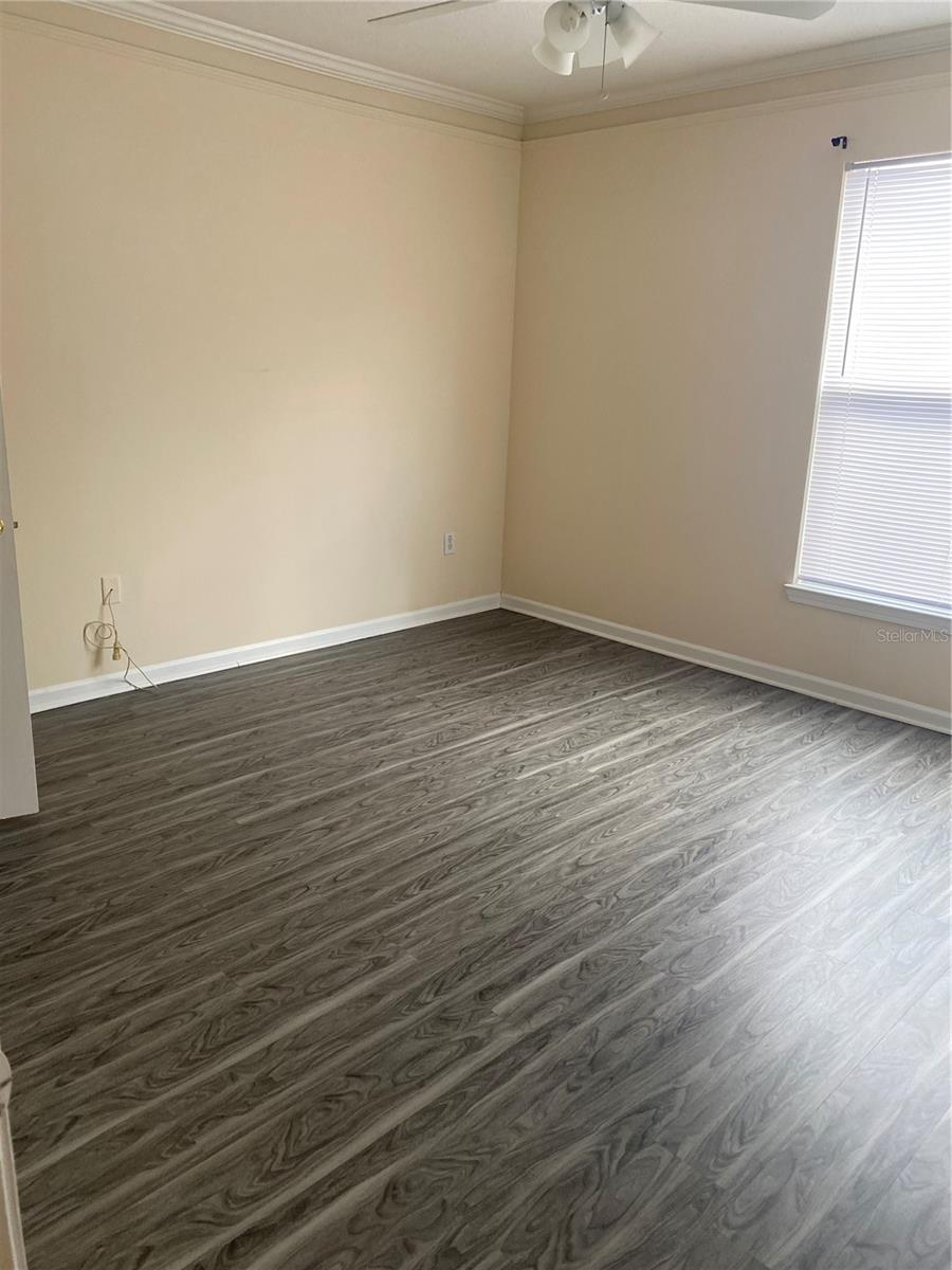 Image 4 of 21 For 10559 Villa View Circle 10559