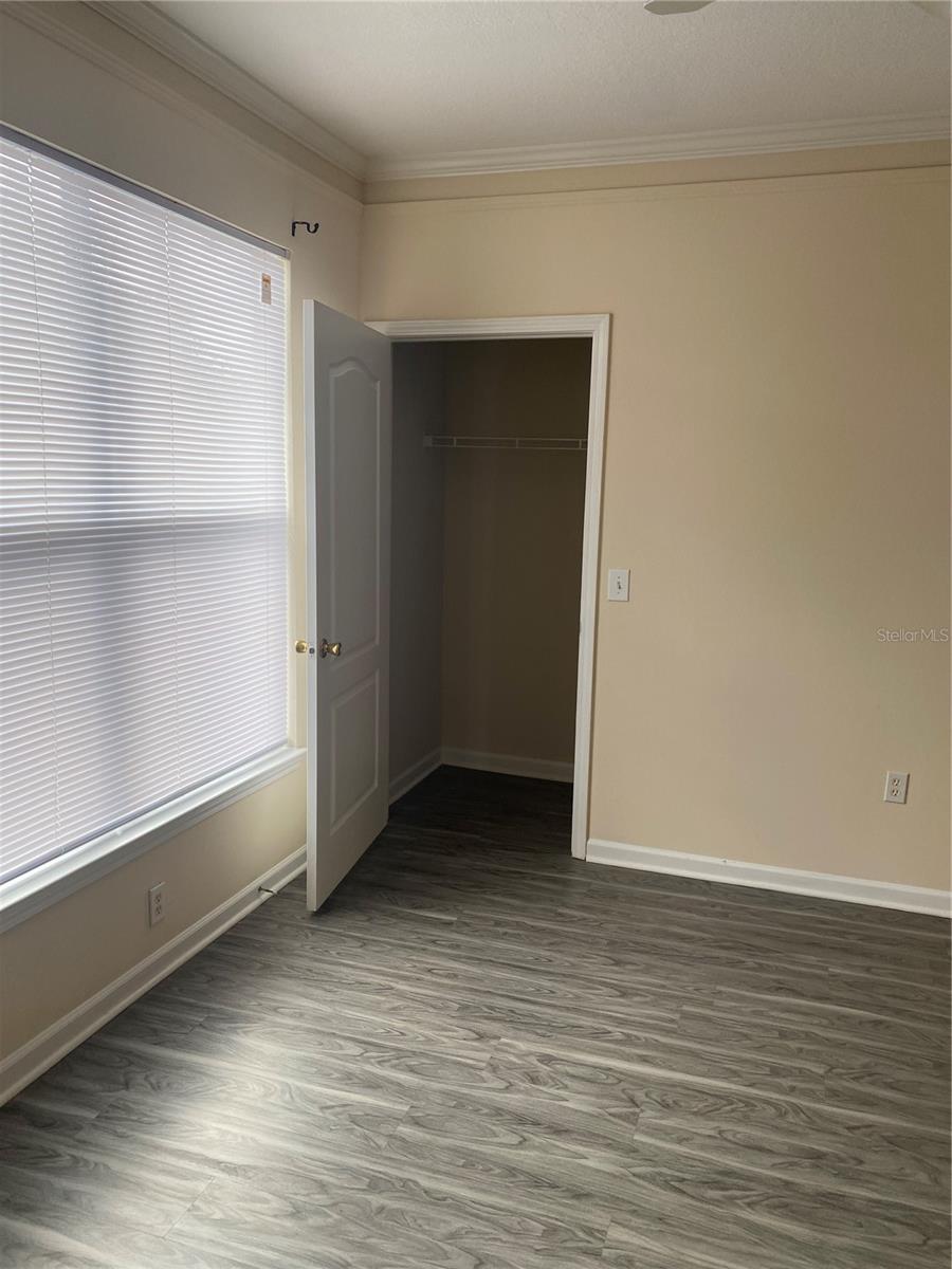 Image 5 of 21 For 10559 Villa View Circle 10559