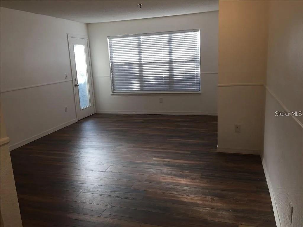 Image 10 of 24 For 11901 4th Street N 8102