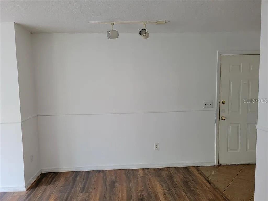 Image 17 of 24 For 11901 4th Street N 8102