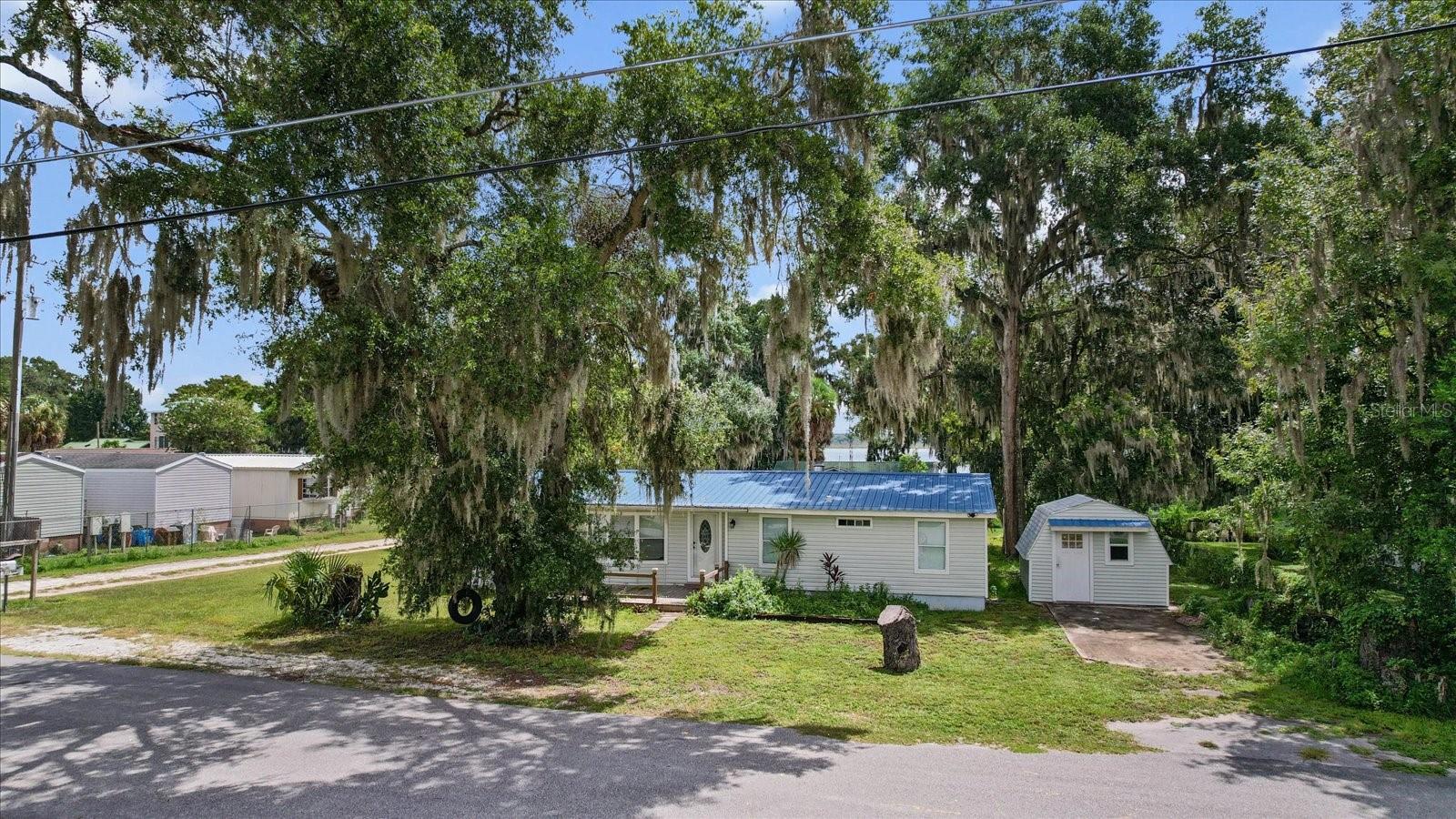 Details for 1955 Cr 439c, LAKE PANASOFFKEE, FL 33538