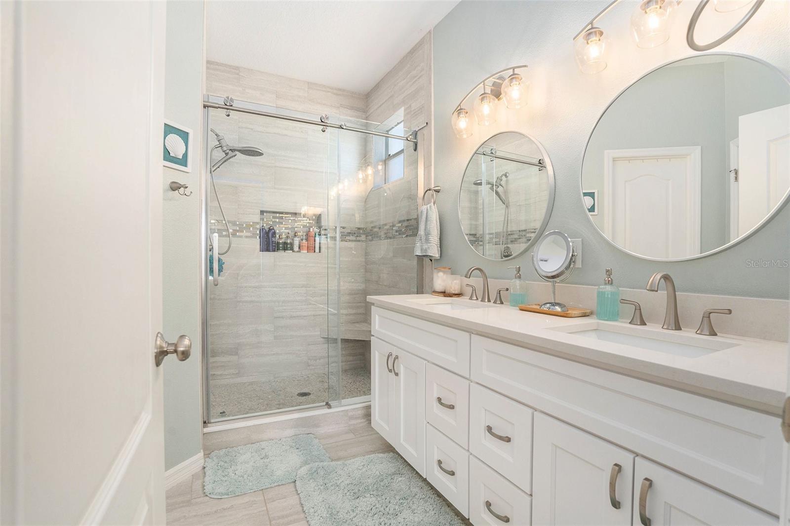 Image 11 of 13 For 8532 Southern Charm Circle