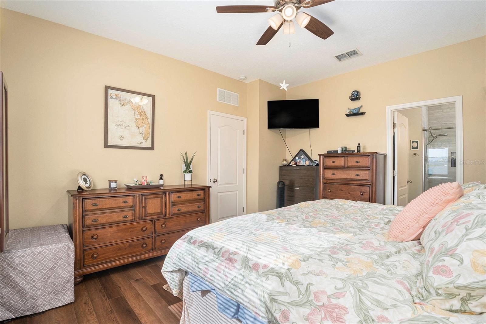 Image 20 of 31 For 8532 Southern Charm Circle