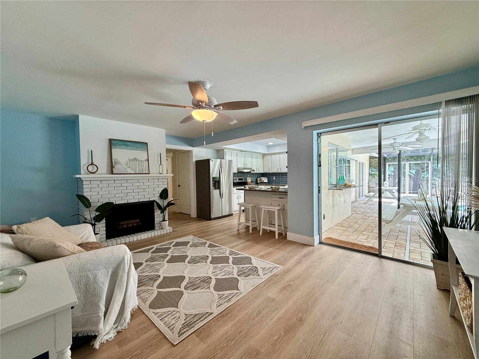 Image 21 of 48 For 1665 Magnolia Drive