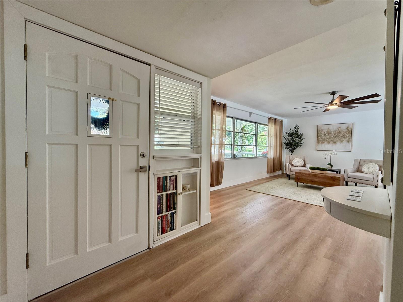 Image 5 of 48 For 1665 Magnolia Drive