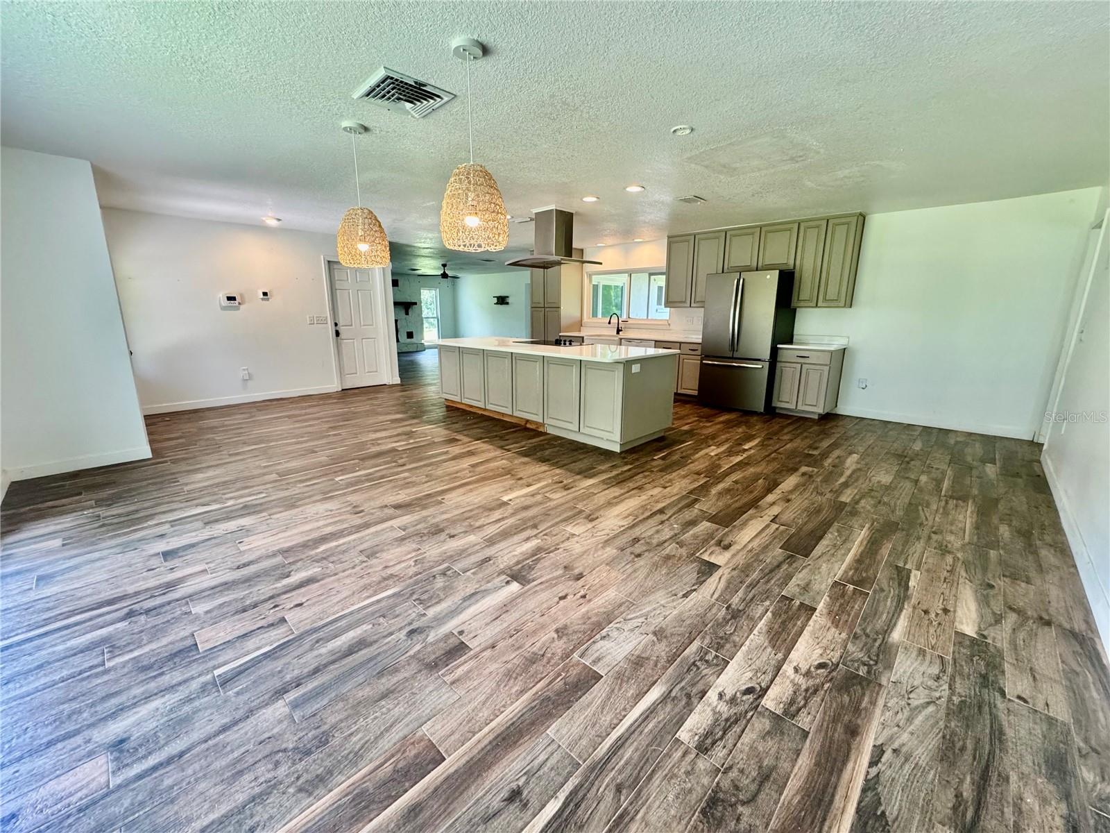 Image 8 of 25 For 5812 Dormany Road